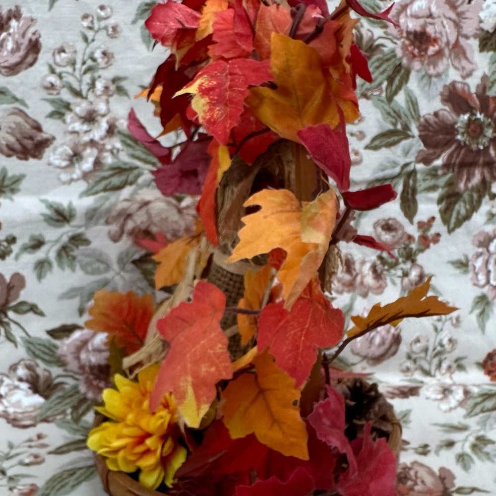 Scarecrow Fall Centerpiece - Picture 7 of 13